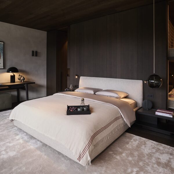 Chalet S